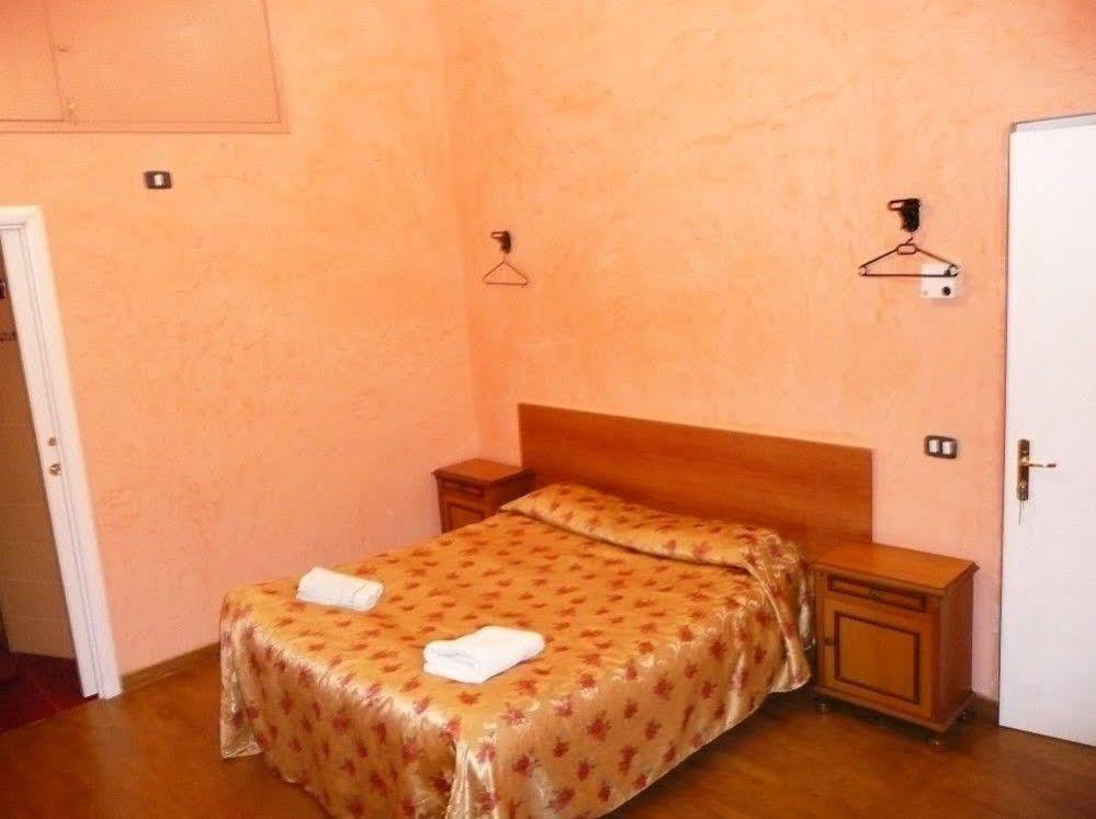 Magic Place Guest House Рим Екстериор снимка
